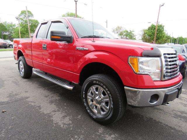 2010 Ford F-150 4WD SuperCab 145&quot; XLT